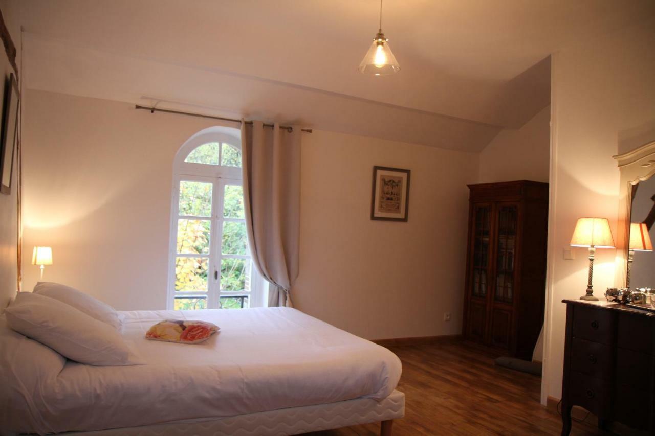 Bed and Breakfast Le Domaine Du Mijarnier Montbeugny Экстерьер фото